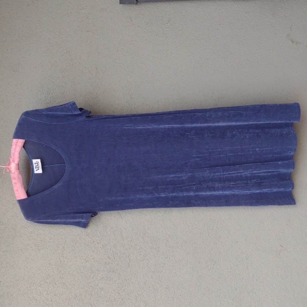 Flawed Vintage 90s VeVe Blue Stretchy Midi Short Sleeve Travel Dress Women's 10